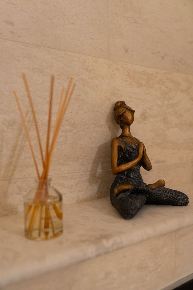 Фото The White Knight Premium Boutique Hotel