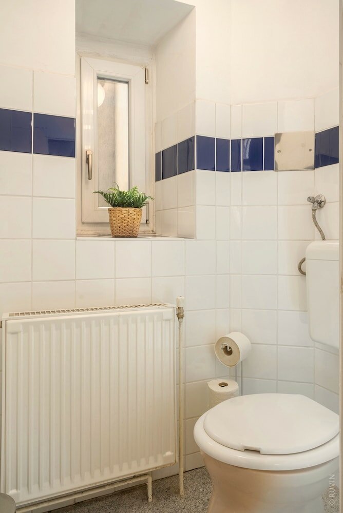 Фото Designer Apartment - 5 min to Center