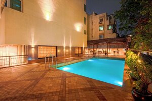 Гостиница Fariyas Hotel