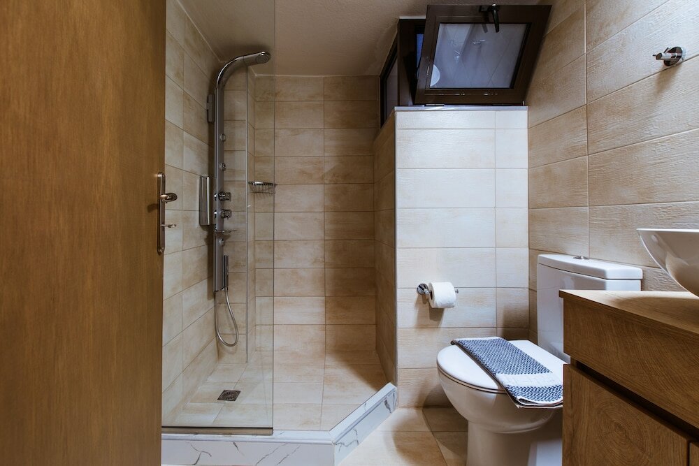 Фото Krinis houses next the old harbour