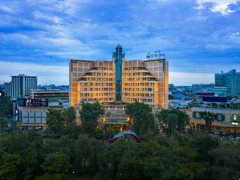 Гостиница Hotel Ciputra Semarang managed by Swiss-Belhotel International в Семаранге