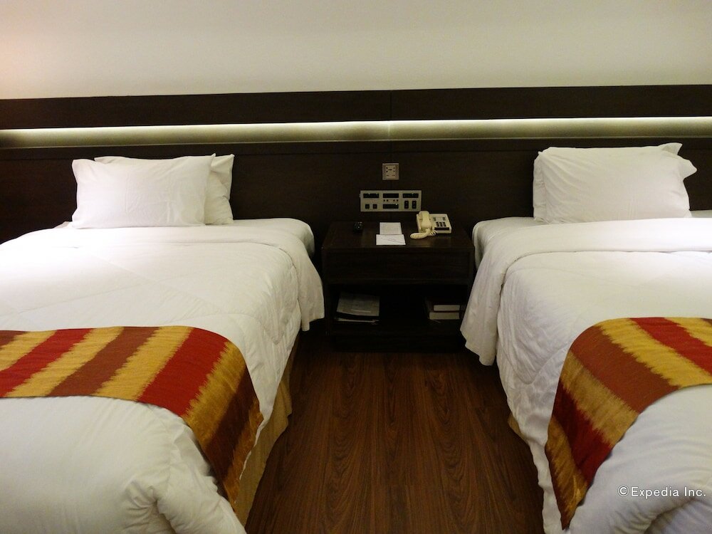 Фото Century Park Hotel