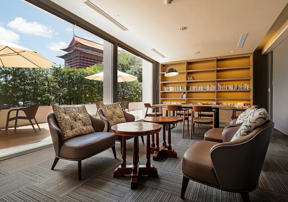 Фото The Grand Hotel