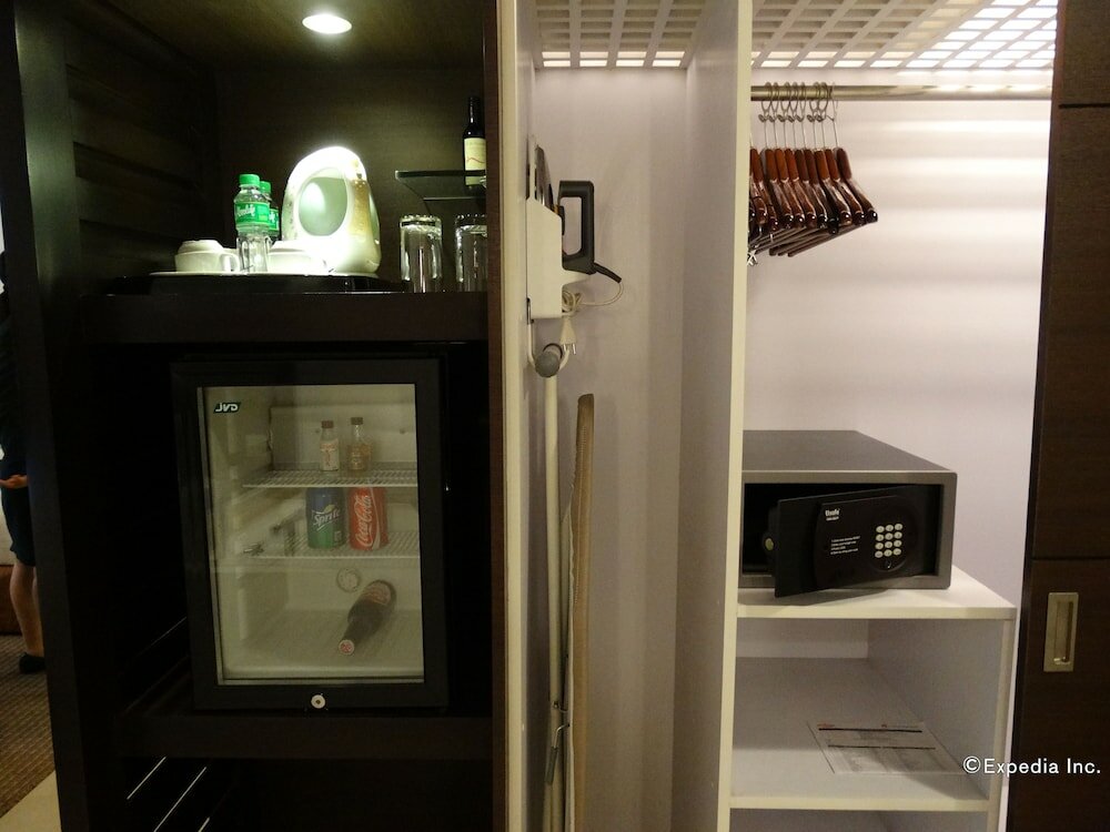 Фото Century Park Hotel