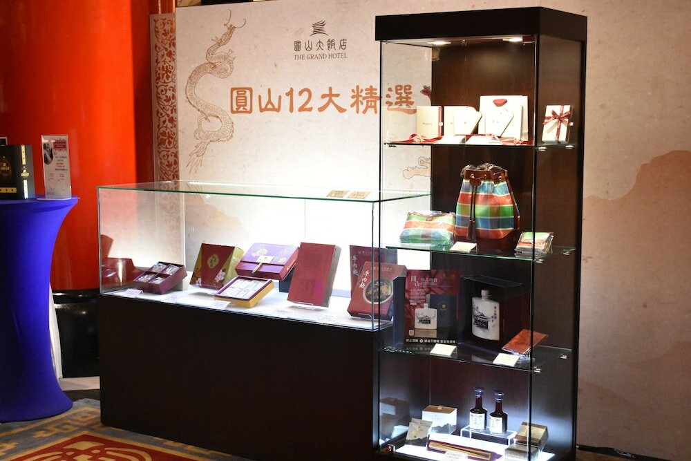 Фото The Grand Hotel