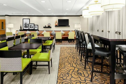 Гостиница Hampton Inn Miami Dadeland в Майами