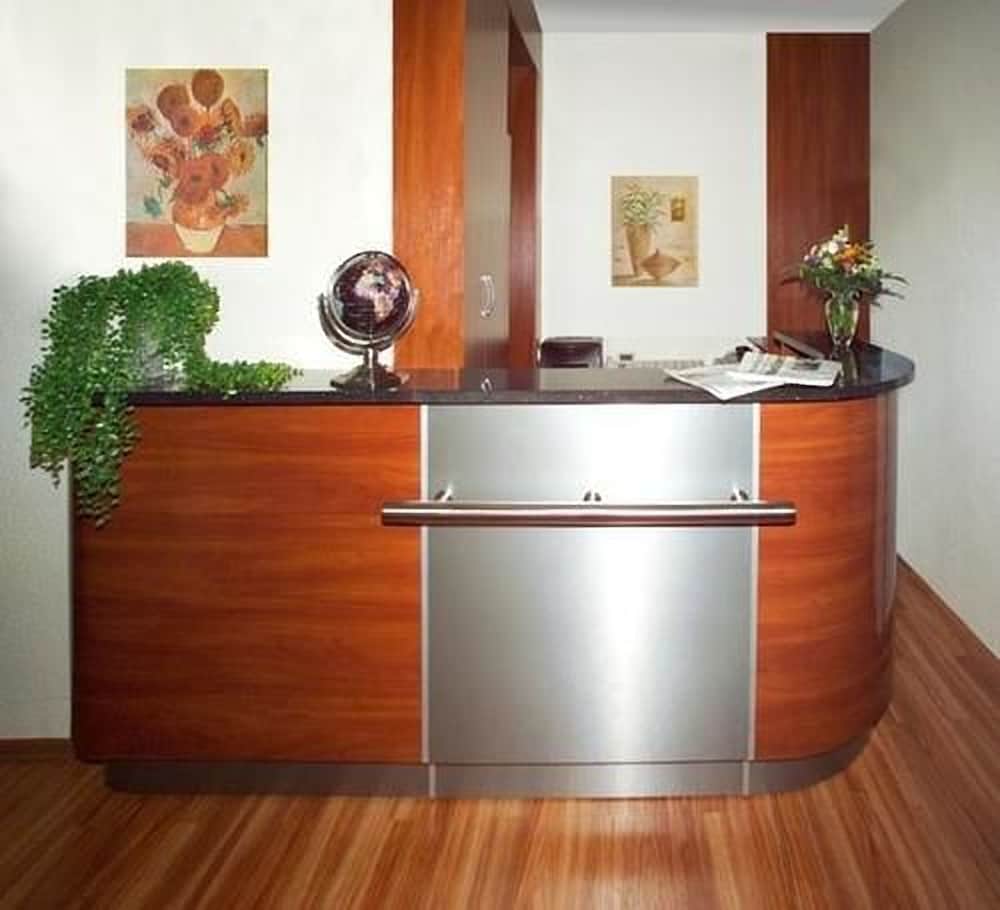 Фото Hotel Terminus am Hauptbahnhof & Zob