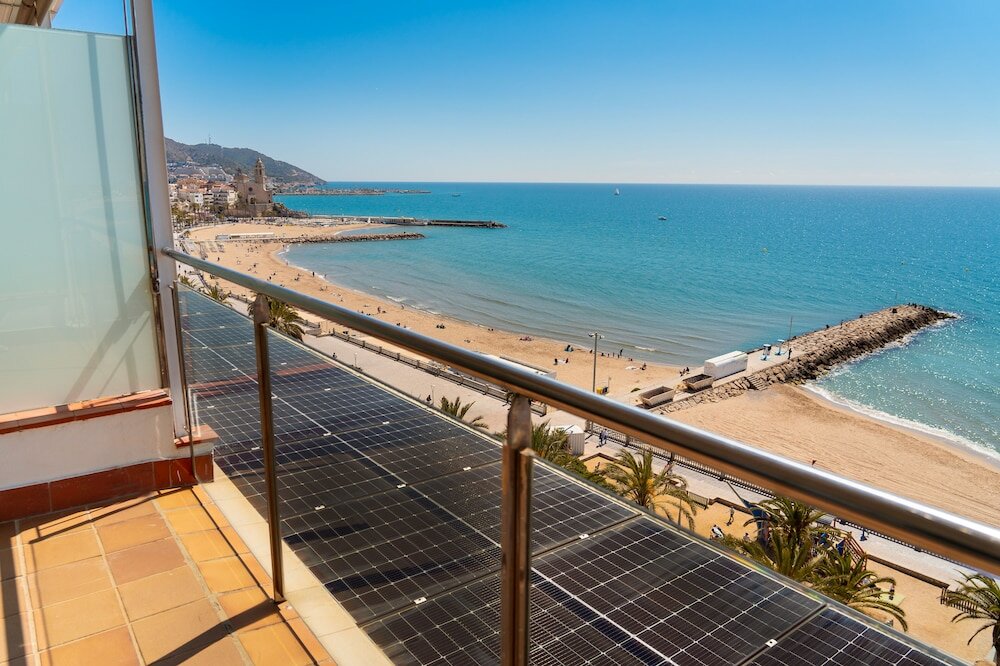 Фото Calipolis Sitges