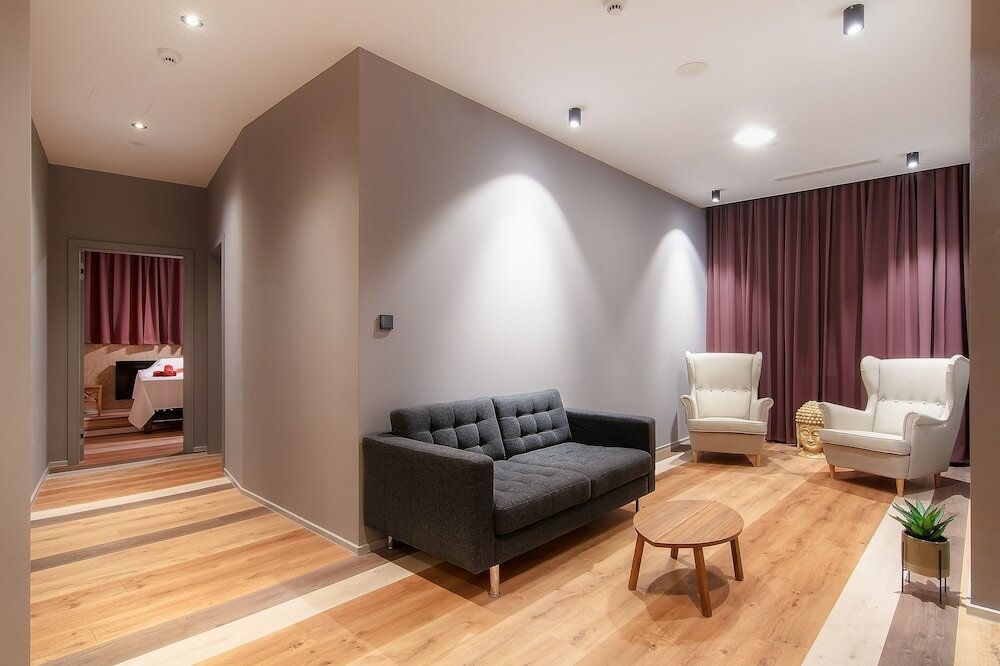 Фото The President