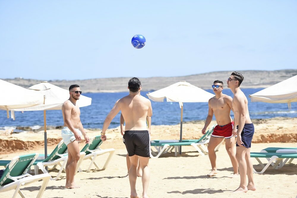 Фото Paradise Bay Resort