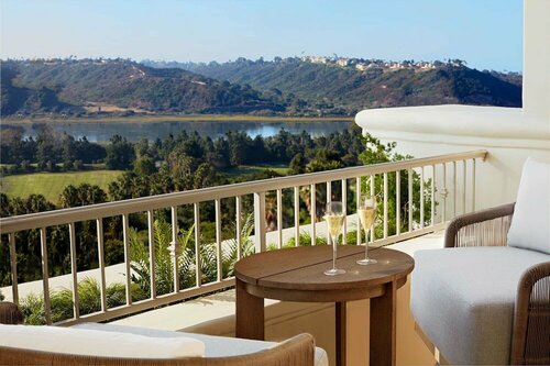 Гостиница Park Hyatt Aviara Resort, SPA & Golf Club в Карлсбаде