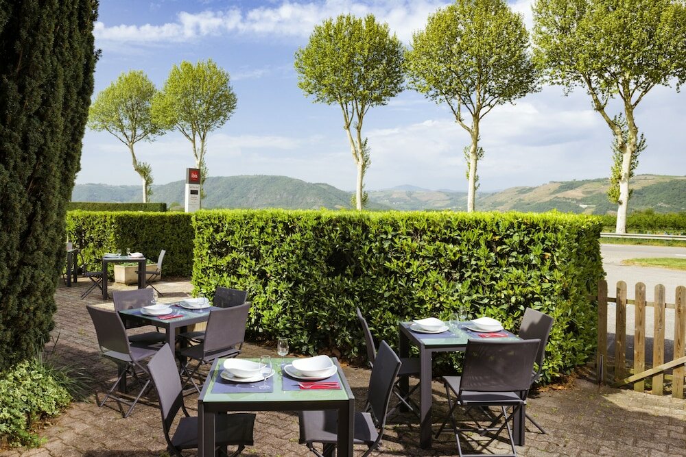 Фото ibis Lyon Sud Saint-Rambert-d'Albon