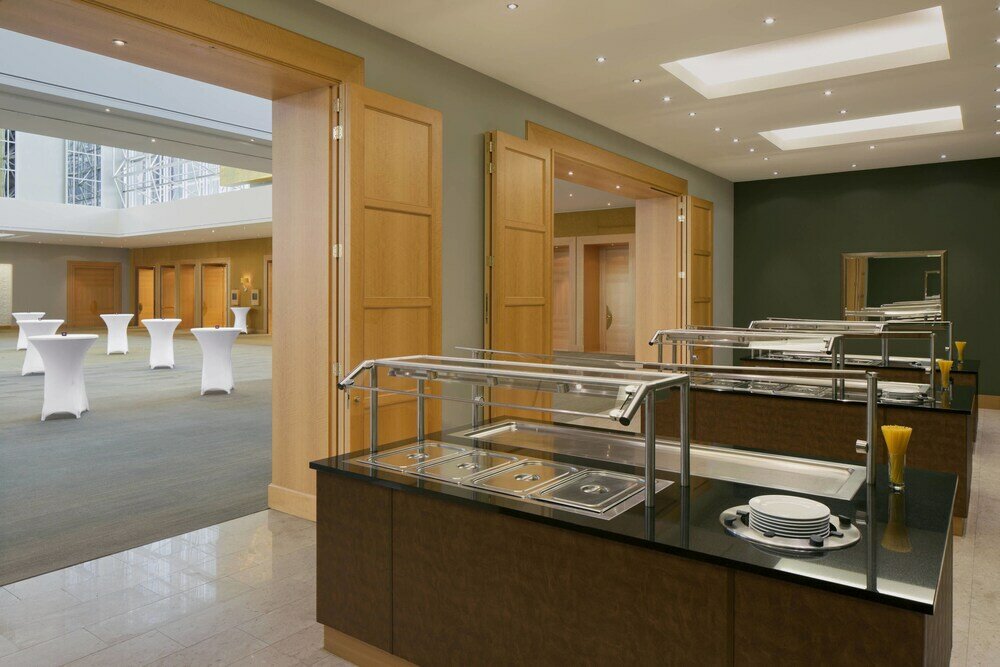 Фото Sheraton Brussels Airport Hotel