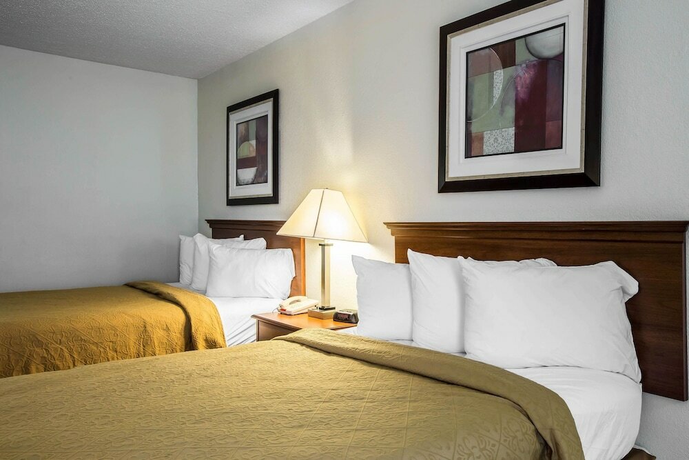 Фото Quality Inn Madison