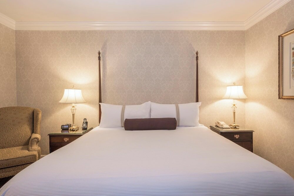 Фото The Sutton Place Hotel Vancouver