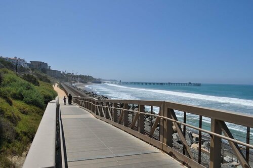Внешний вид отеля Comfort Suites San Clemente Beach в Сан-Клементе, фото 4