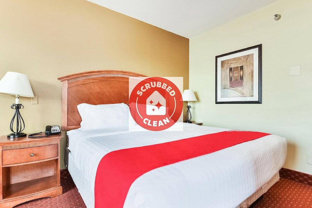 Фото Oyo Townhouse Oklahoma City Airport