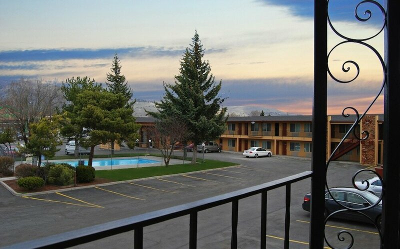 Гостиница Cimarron Inn Klamath Falls