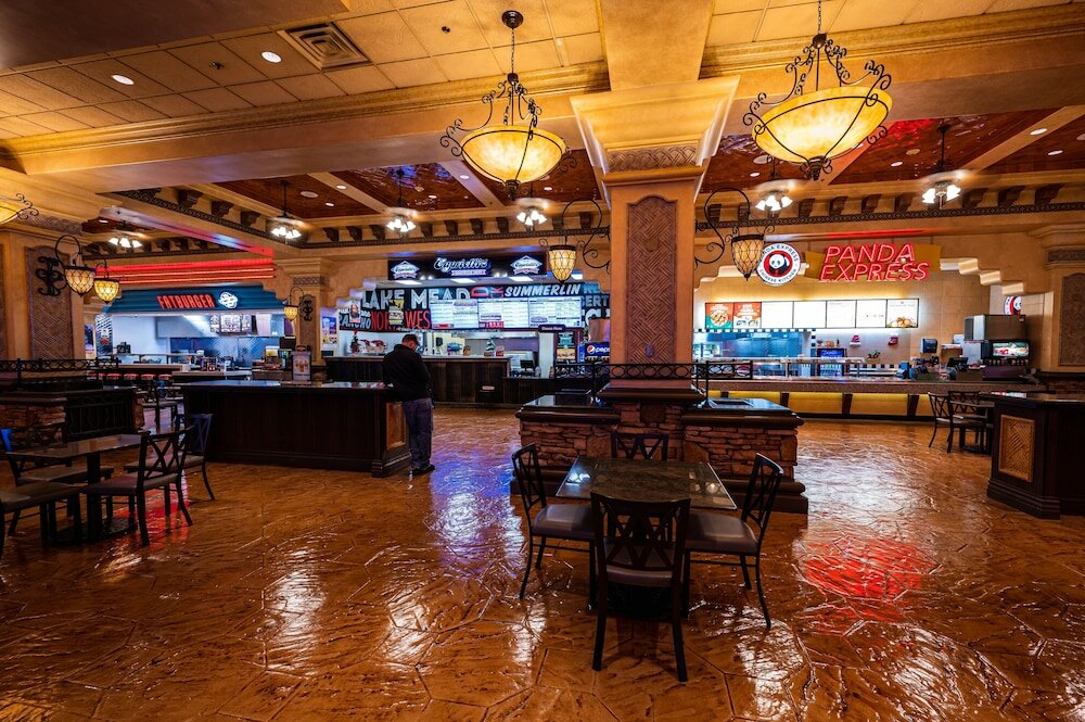 Фото Santa Fe Station Hotel & Casino