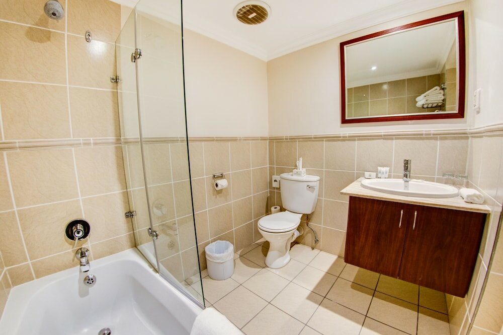 Фото Courtyard Hotel Sandton