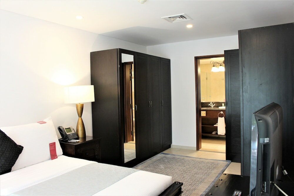 Фото Mövenpick Hotel & Resort Al Bida'a Kuwait