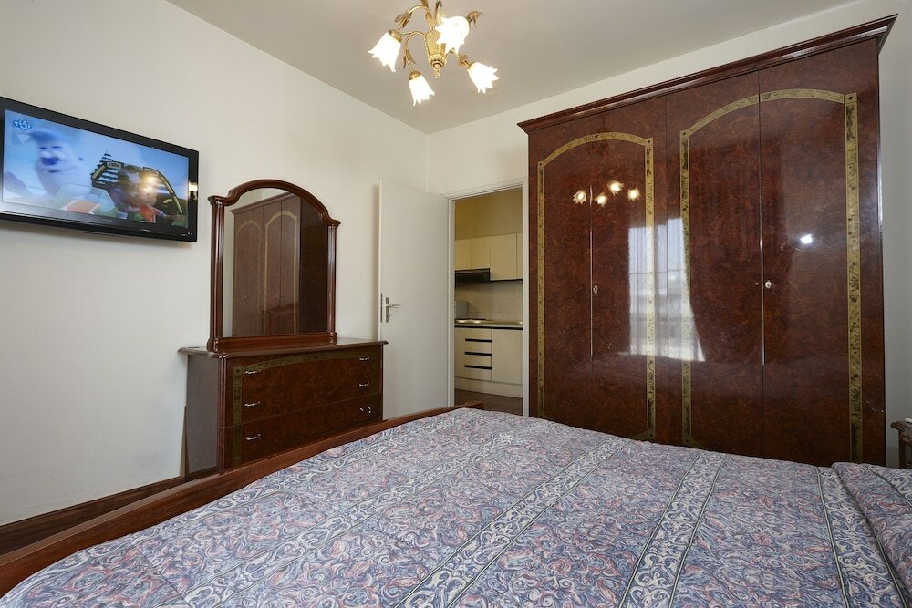 Фото Zoukotel Hotel