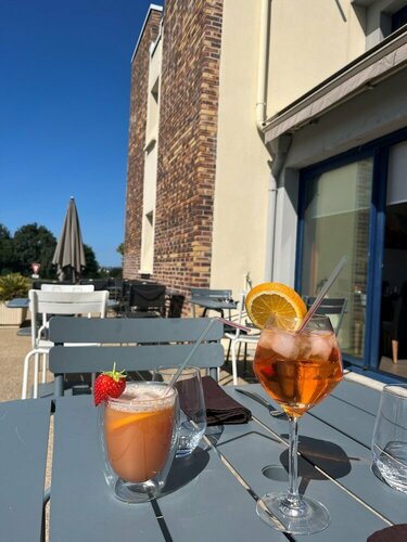 Гостиница Brit Hotel Le Kerodet в Кемпере