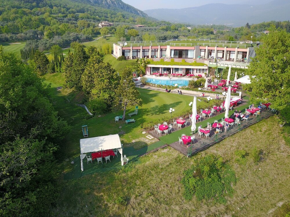 Фото Golf Hotel Ca' degli Ulivi