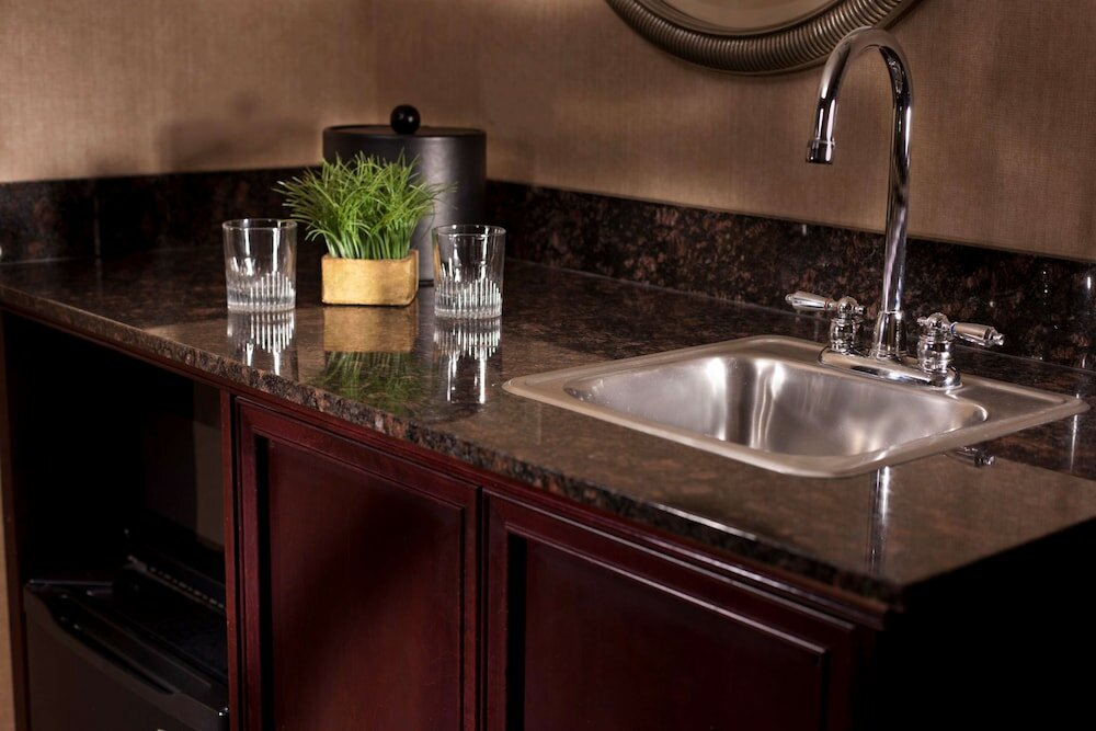 Фото Embassy Suites Lubbock