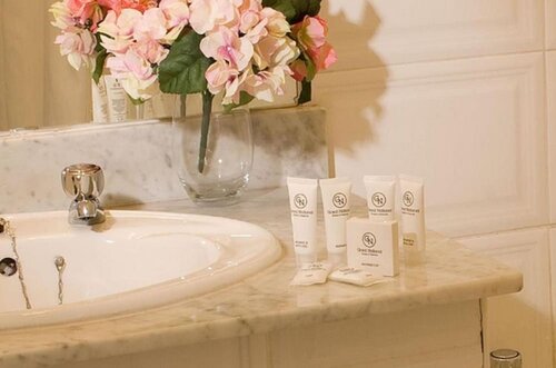 Гостиница Great National South Court Hotel в Лимерике