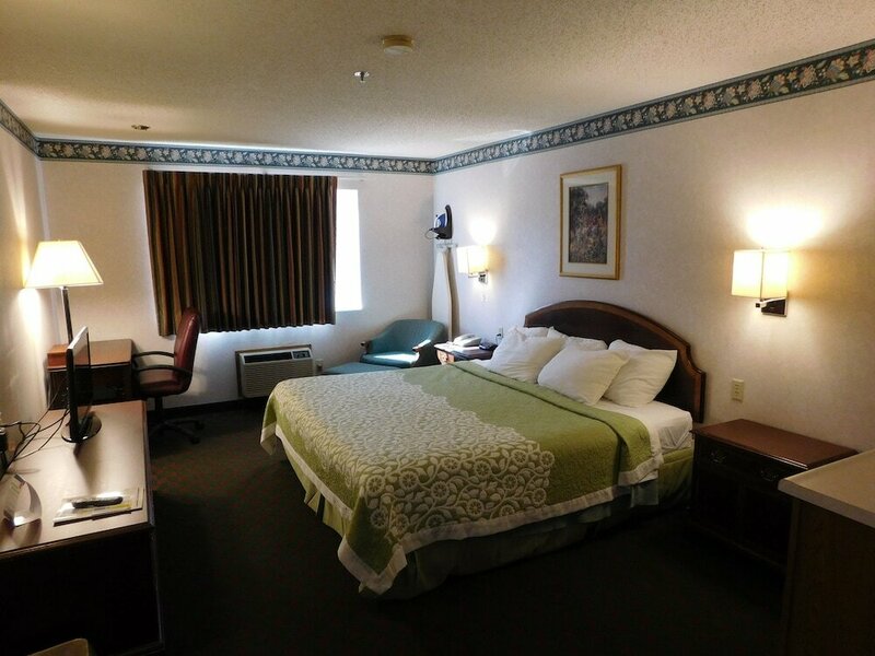 Гостиница Days Inn by Wyndham Lexington Ne