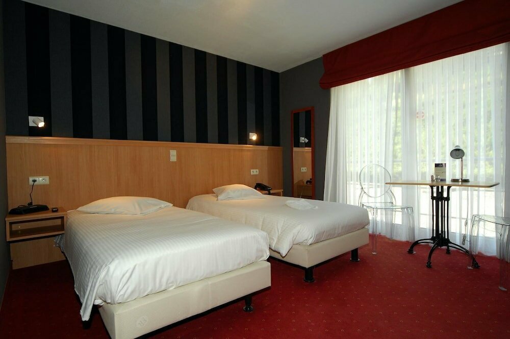 Hotel New Hotel De Lives, Province of Namur, photo