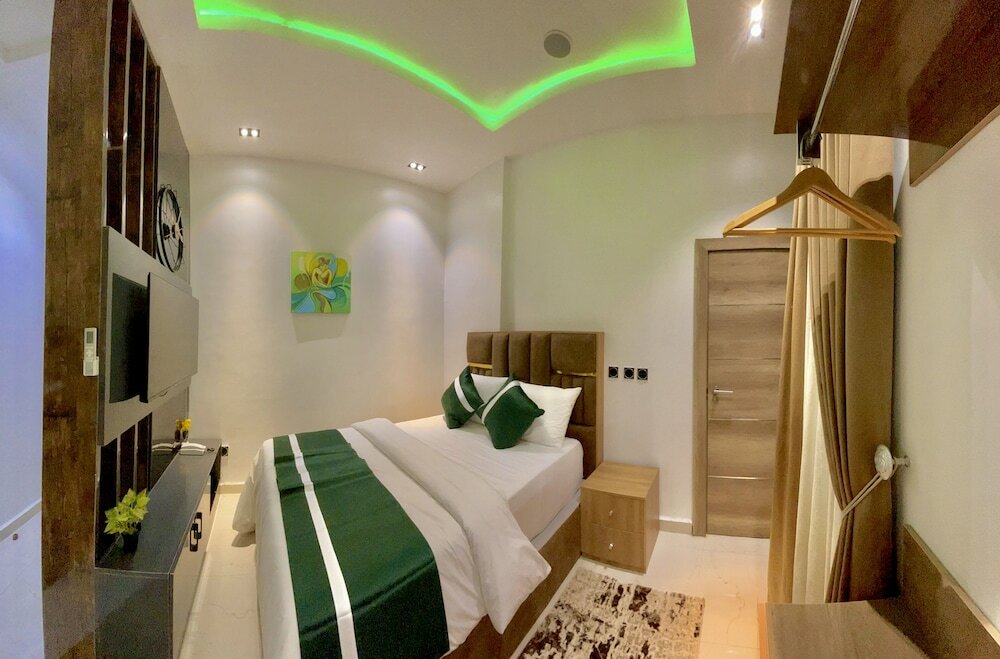 Фото Lisa Suites