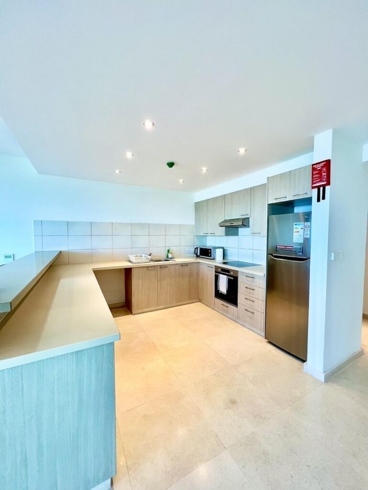 Фото Aphrodite Plaza