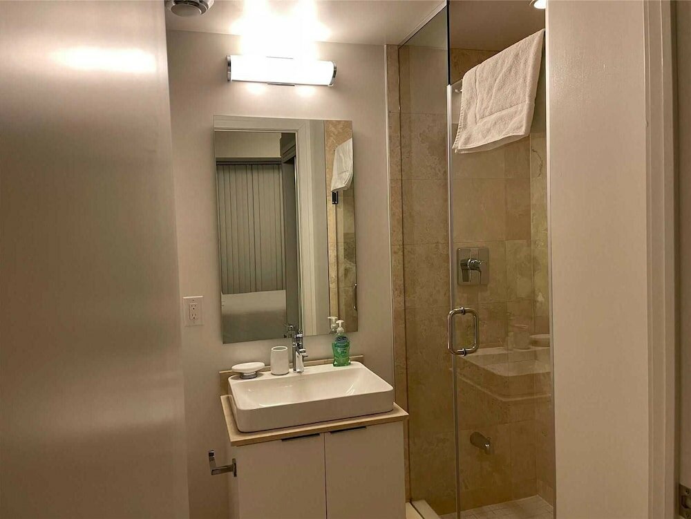 Фото RivetStays - The York