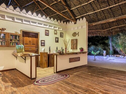 Гостиница Hakuna Majiwe Beach Lodge