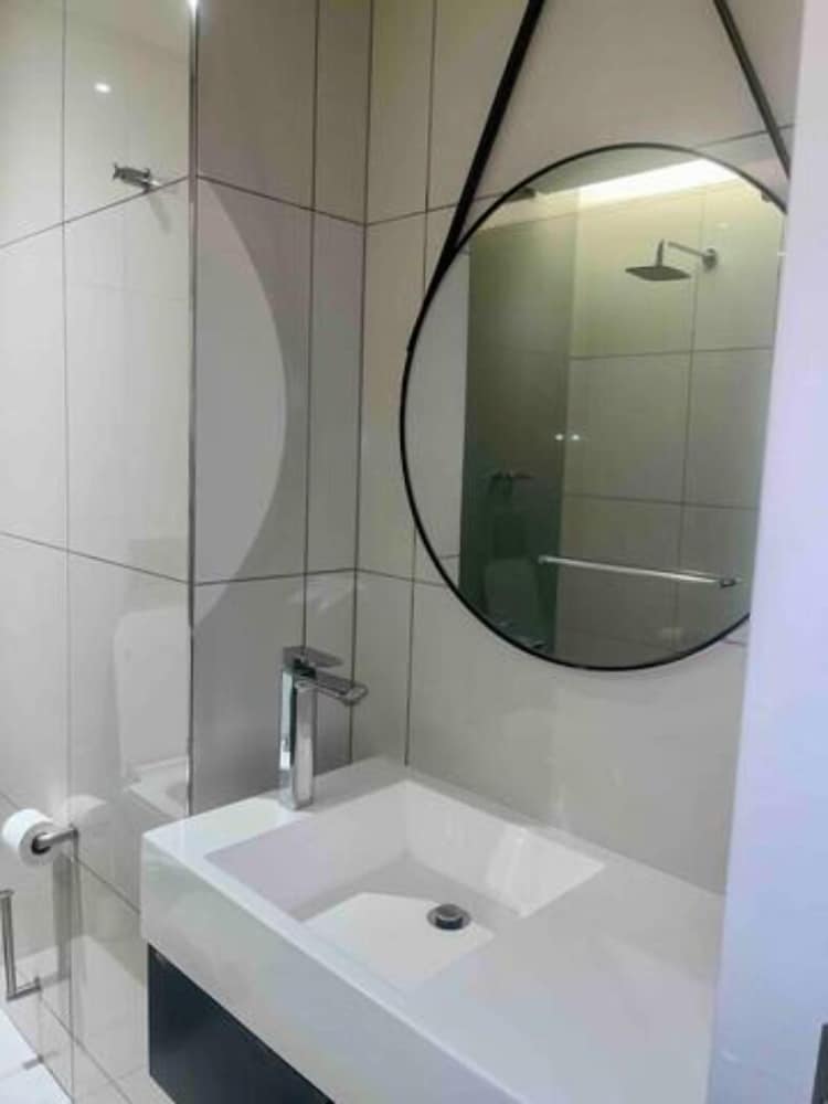 Фото 5-Star Self Catering Apartment