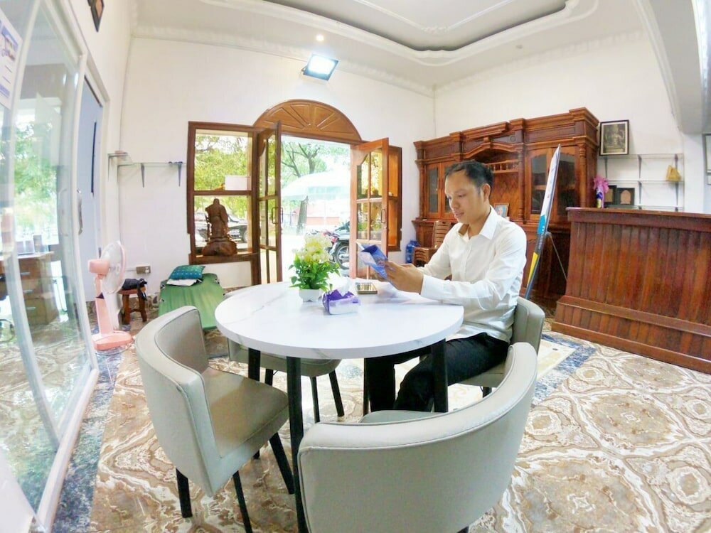 Фото Sarah Guest House