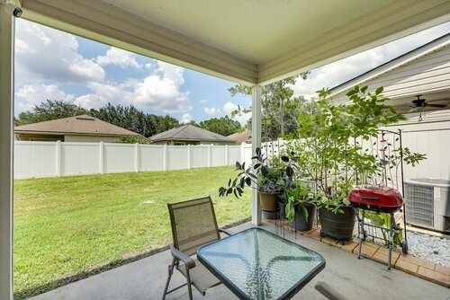 Гостиница Orange Park Townhome Vacation Rental w Patio! в Джэксонвилле