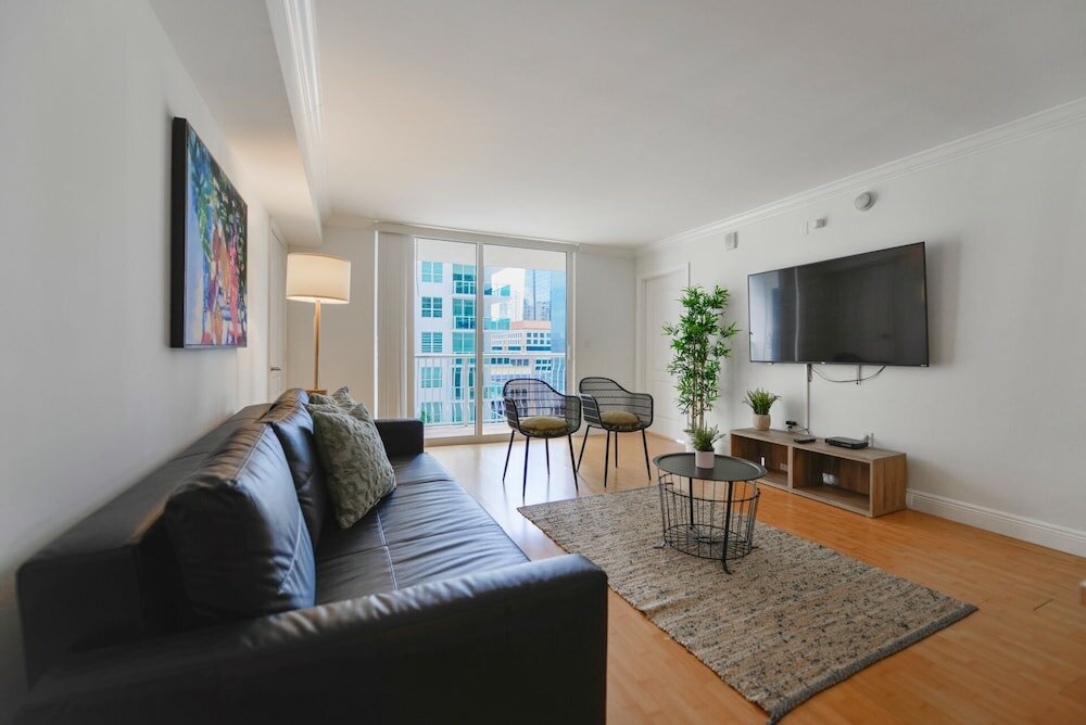 Фото Condo Top Amenities City Bay View