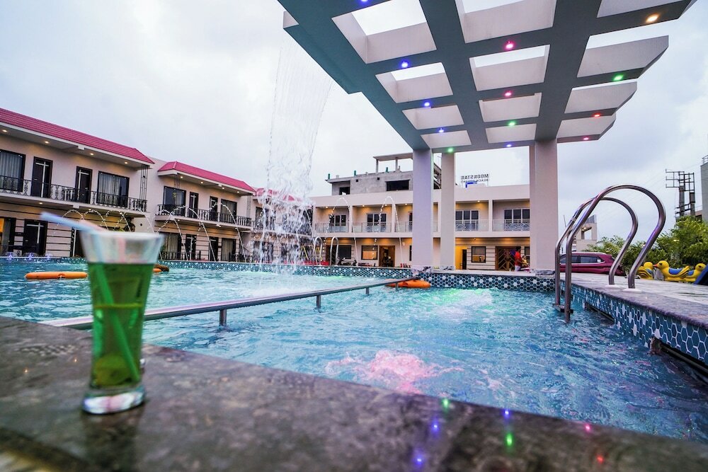 Фото Moon Star Beach Resort