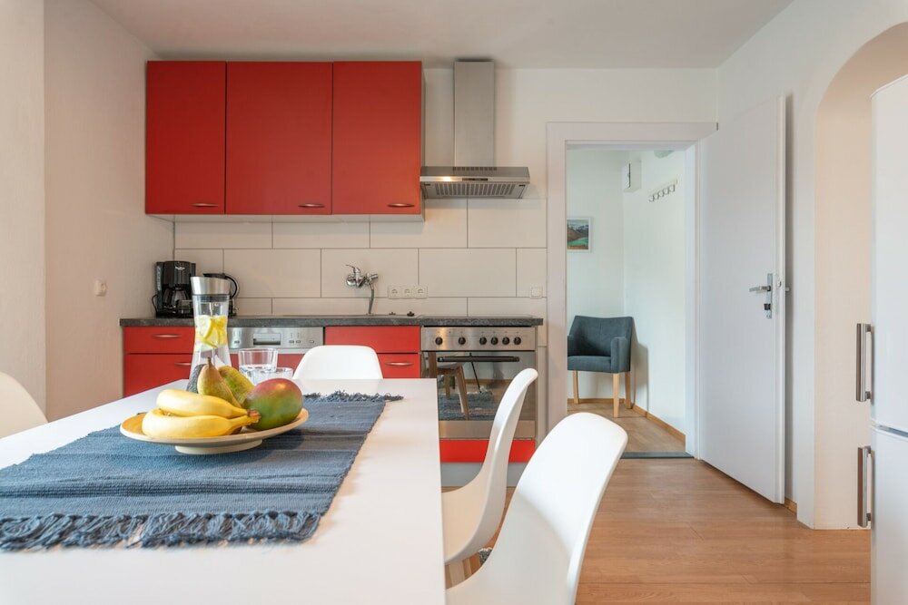 Фото Alpine Hostel Appartements