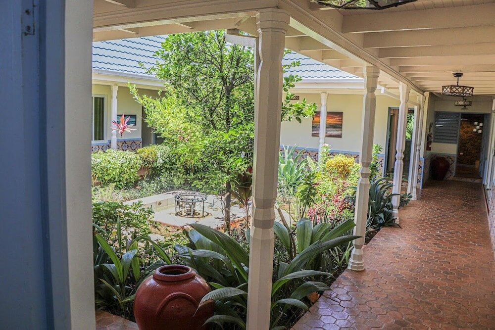 Фото Seven Palms Villa