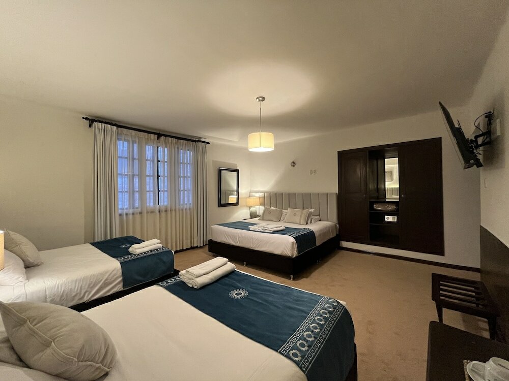 Фото Hotel Katari Plaza de Armas Cusco