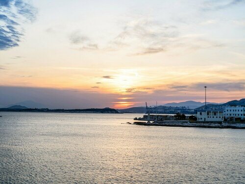 Гостиница Sanders Port - Pleasant Studio Near Piraeus Port в Пирее