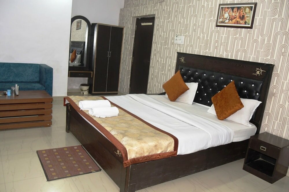 Фото Hotel Udika Palace