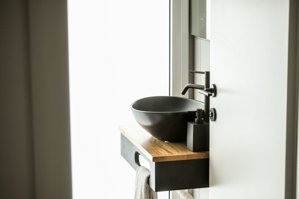 Фото Relax in a Rural Retreat 2br Apt wGarden