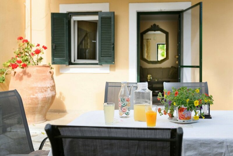 Гостиница Villa Armeni by Corfuescapes в Керкире