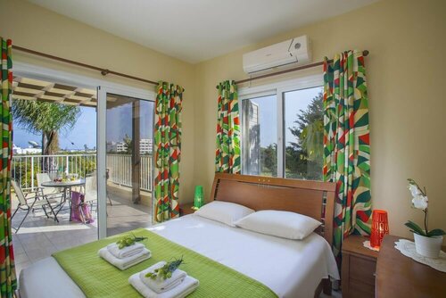 Апартаменты Ayia Napa Tropical Beach Villa в Айя-Напе