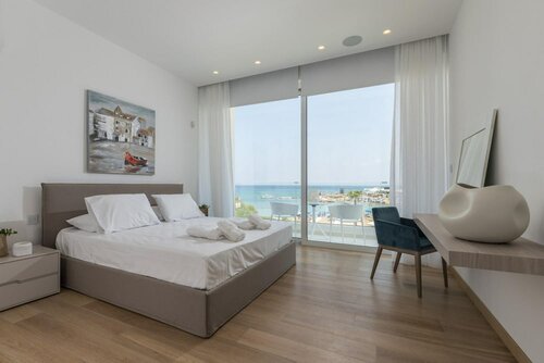 Гостиница Blue Waves Protaras Beachfront Villa 3